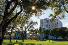 Photo of FIU campus. Links to Joseph Carvelli II ’75's story